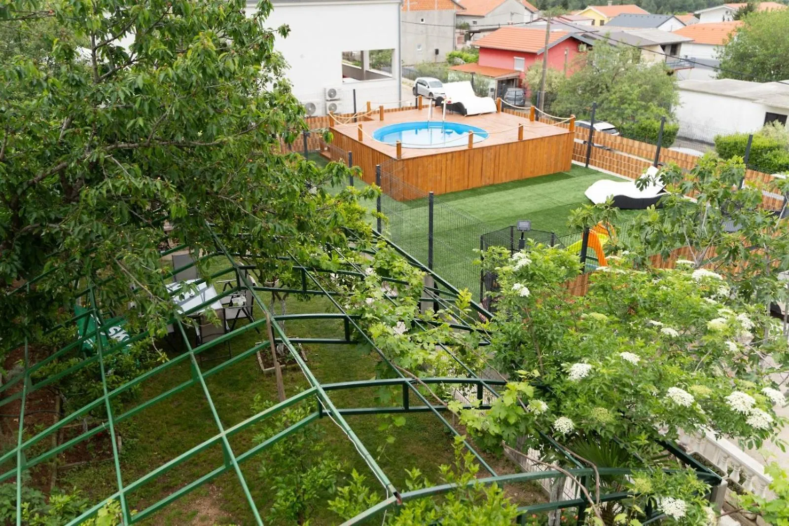 Apartmani Milic 2024 Gornji Karin
